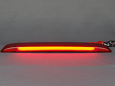 コペン チューブLEDハイマウントストップランプ レッド 点灯イメージ