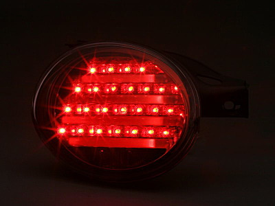 �R�y���@LED�e�[�������v�@���b�h�@�X���[�����u���[�L�_���C���[�W