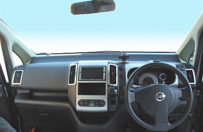 �N���X�^���G�A�R���p�l�������C���[�W