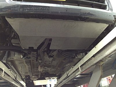 WagonR�@�I�C���p���K�[�h�@2WD�@AT�p�@�����C���[�W4